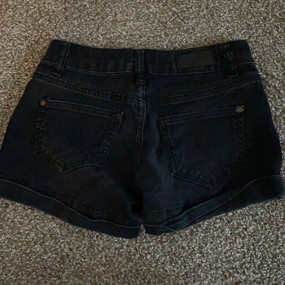 jeans shorts - Picture 3 of 3